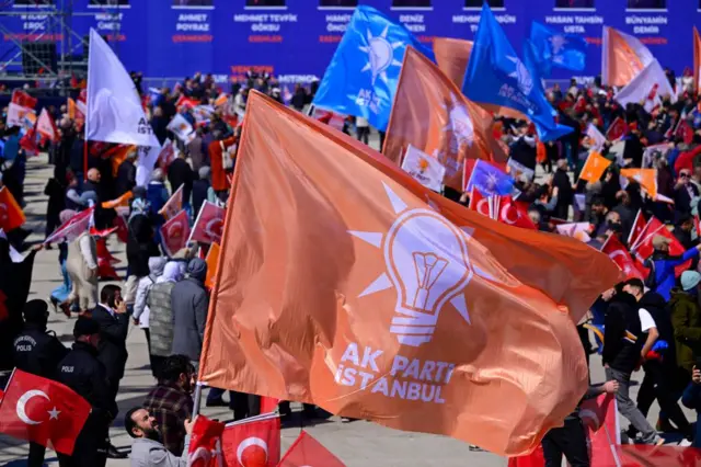 Aslı Güney yazdı l AK Parti’nin gündeminde ‘erken bir seçim’ yok! 2 Aslı Güney yazdı l AK Parti’nin gündeminde ‘erken bir seçim’ yok!
