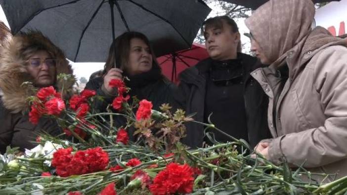 Ayşe Ateş, Ali Tatar'ı anma törenine katıldı: Aynı yerden yandık, düşmanımız aynı 2 Ayşe Ateş, Ali Tatar'ı anma törenine katıldı: Aynı yerden yandık, düşmanımız aynı