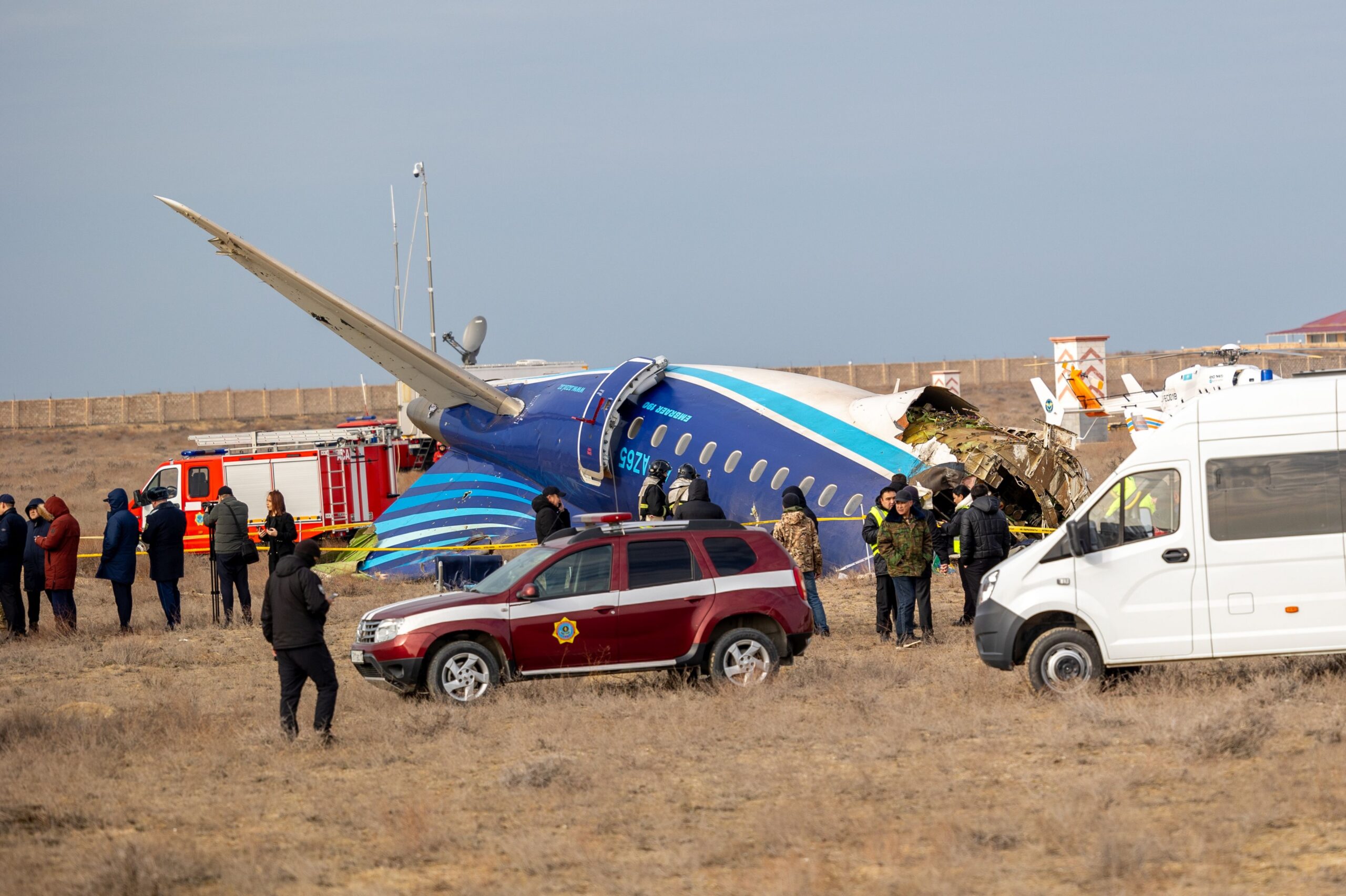 Azerbaycan hükümet kaynakları açıkladı: Yolcu uçağını Rus füzesi düşürdü!