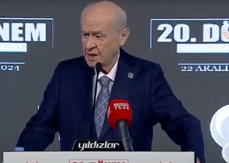 Devlet Bahçeli: İmralı ile görüşmeler sonunda terörün bittiği açıklanmalı 1 Devlet Bahçeli: İmralı ile görüşmeler sonunda terörün bittiği açıklanmalı