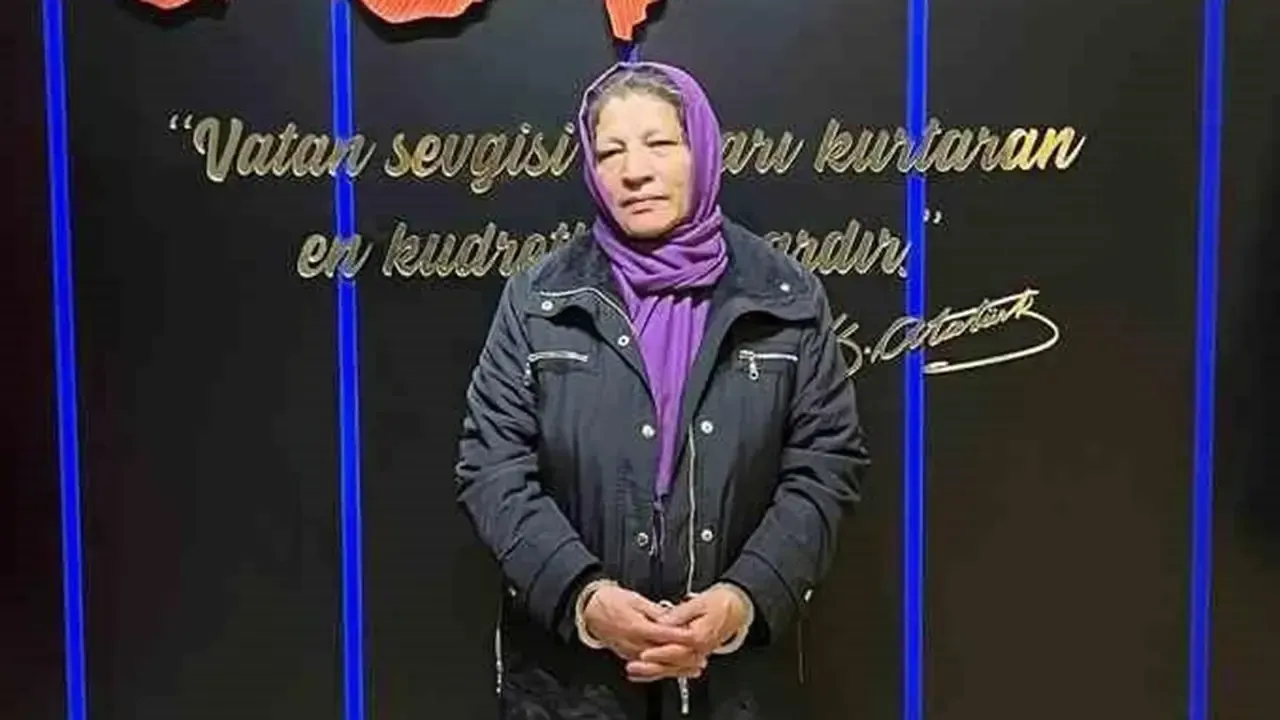 Kırmızı bültenle aranan, basma etekli uyuşturucu baronu Ankara'da yakalandı