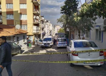 Tüyler ürperten olay: Aracındaki kız arkadaşının cesediyle polise gitti