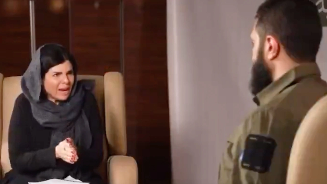 HTŞ lideri Colani, CNN'e mülakat verdi: Rejim düştüğünde yabancı güçlerin kalmasına gerek kalmayacak 5 HTŞ lideri Colani, CNN'e mülakat verdi: Rejim düştüğünde yabancı güçlerin kalmasına gerek kalmayacak