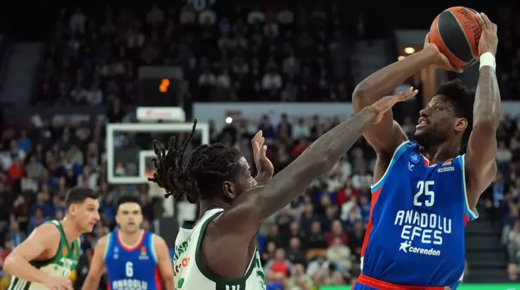 Anadolu Efes, EuroLeague’in son şampiyonu Ergin Ataman’ın takımı Panathinaikos'u fena dağıttı 1 Anadolu Efes, EuroLeague’in son şampiyonu Ergin Ataman’ın takımı Panathinaikos’u fena dağıttı