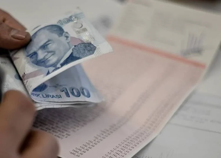 TÜİK enflasyon verilerini açıkladı: Memur ve emekliler için enflasyon farkı 13,79