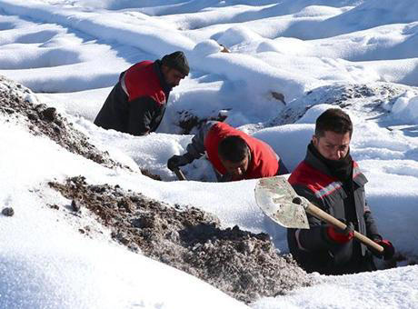 Erzurum'da kış dönemi için 500 adet mezar kazıldı 1 Erzurum’da kış dönemi için 500 adet mezar kazıldı