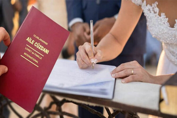 Evliliğin önündeki maddi engeller çığ gibi büyüyor... 1 Evliliğin önündeki maddi engeller çığ gibi büyüyor…