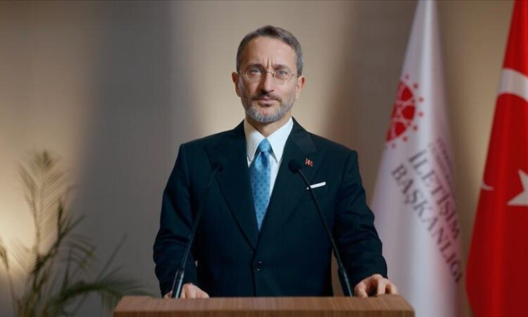 Bu sözler Cem Küçük’e mi? Fahrettin Altun’dan ‘sorumlu yayıncılık’ uyarısı