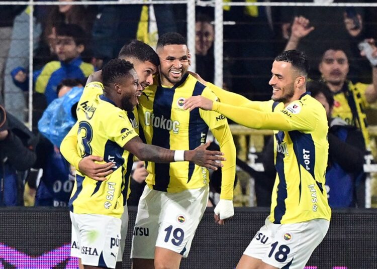Resmen açıklandı: Fenerbahçe, Türkiye Kupası'na katılmıyor! 1 Resmen açıklandı: Fenerbahçe, Türkiye Kupası’na katılmıyor!