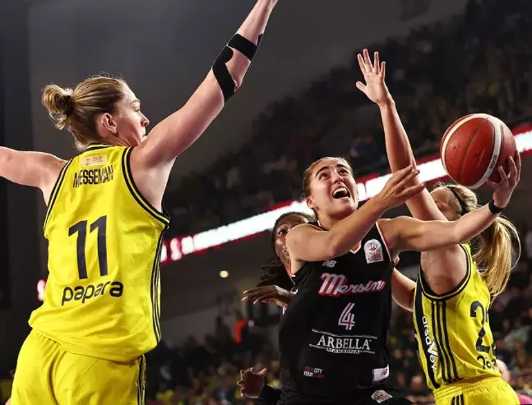 Kadın Basketbolda Cumhurbaşkanlığı Kupası Fenerbahçe'nin 2 Kadın Basketbolda Cumhurbaşkanlığı Kupası Fenerbahçe'nin