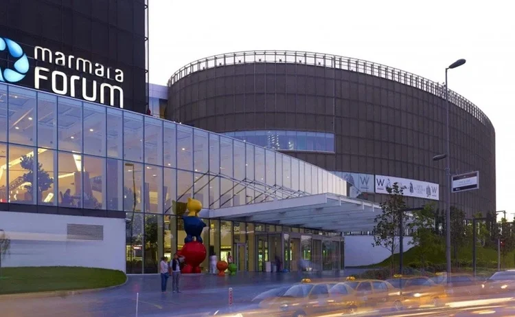 İflasın eşiğindeki Forum AVM’leri, LC Waikiki’nin sahibi satın aldı