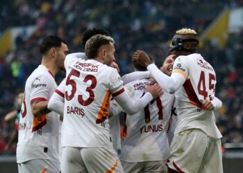 Galatasaray farklı kazandı; fark 8’e çıktı