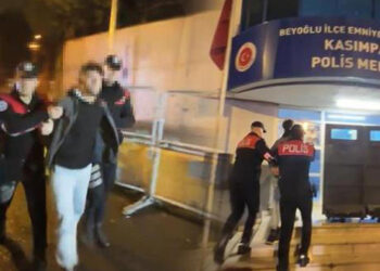 Telefon numarasını verip Atatürk’e ve şehitlere hakaret eden kişi yakalandı