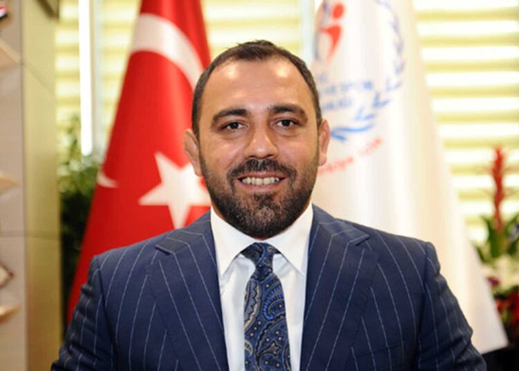 Hamza Yerlikaya oğlu yenilince hakeme saldırdı 1 Taha Akgül, Türkiye Güreş Federasyonu’nun yeni başkanı oldu