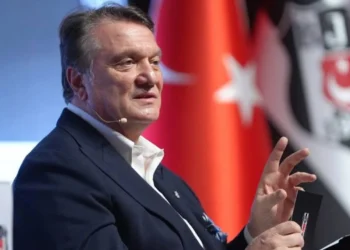 Safa Kar yazdı l Beşiktaş’ta kaos, Trabzon’da kriz!