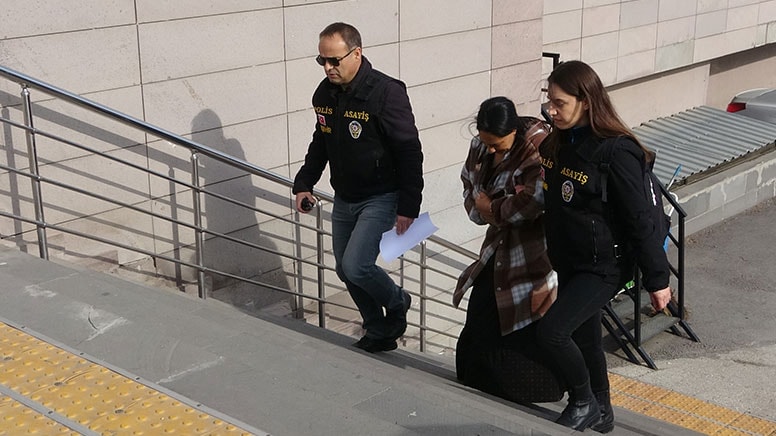 291 yıl hapis cezası bulunan kadını 12. hamileliği yeniden kurtardı 2 291 yıl hapis cezası bulunan kadını 12. hamileliği yeniden kurtardı