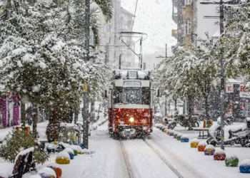 Tahminler tutarsa, İstanbul’a 15 gün boyunca kar yağacak