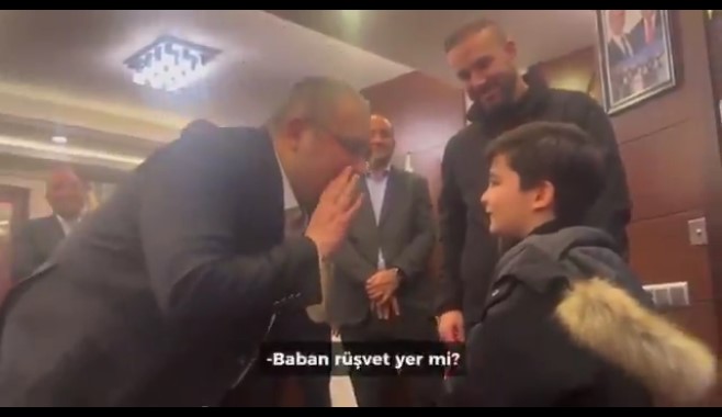 Çocuğa ‘Baban hırsızlık yapar mı?’ diye soran Keçiören Belediye Başkanı’ndan açıklama 3 Çocuğa ‘Baban hırsızlık yapar mı?’ diye soran Keçiören Belediye Başkanı’ndan açıklama