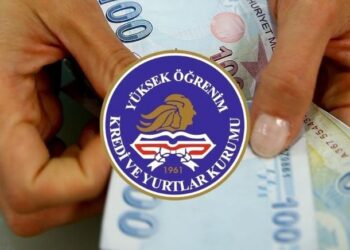 Üniversite öğrencilerine verilen burs ve krediler 3 bin lira oluyor