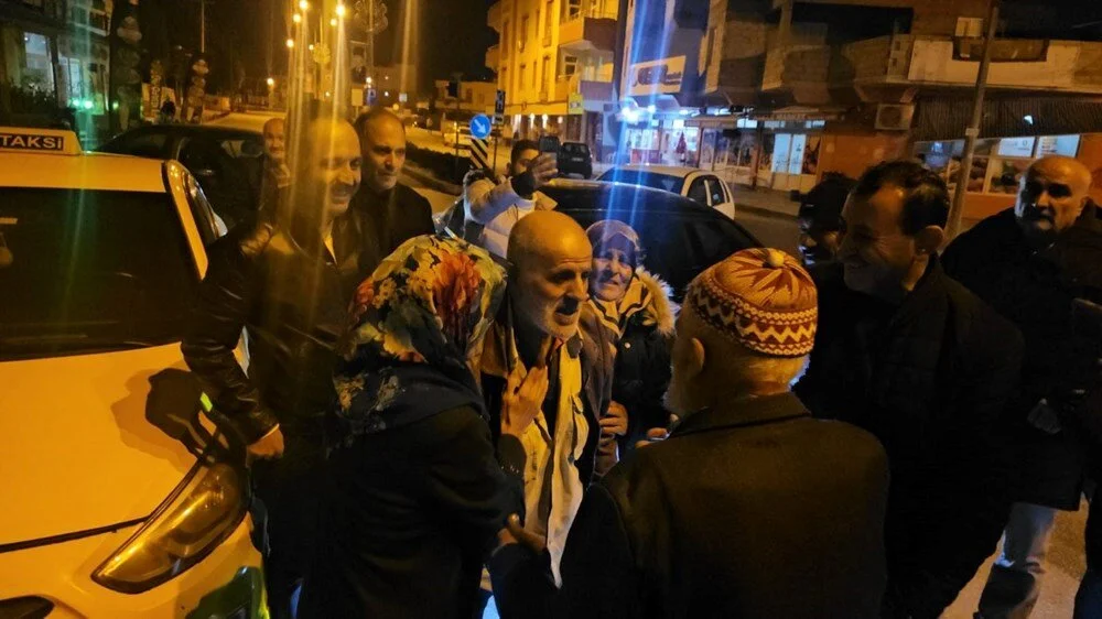 Suriye zindanlarındaki 21 yıllık esareti sona erdi 2 Suriye zindanlarındaki 21 yıllık esareti sona erdi