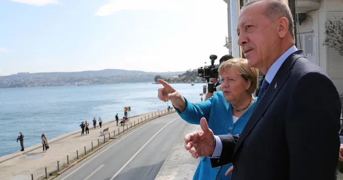 Davutoğlu'ndan 'mülteci' çıkışı: Beni ilgilendirmiyor