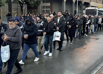 Gümrük’teki rüşvet operasyonunda gözaltına alınan 114 kişi adliyede
