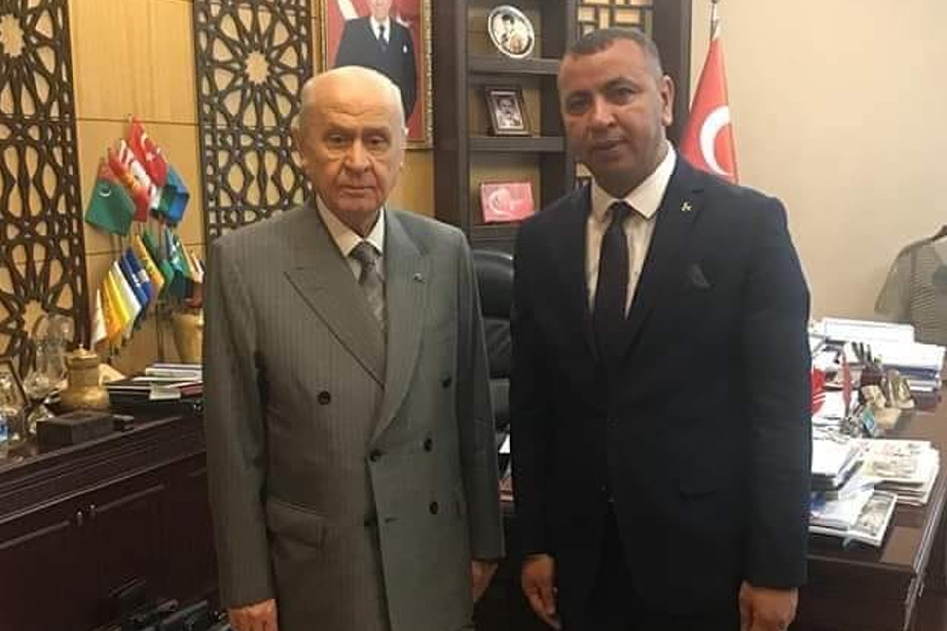 ‘Kaçak altın’la suçlanan MHP'li vekilin kız kardeşi ve eniştesi ‘uyuşturucu’dan tutuklu 3 ‘Kaçak altın’la suçlanan MHP'li vekilin kız kardeşi ve eniştesi ‘uyuşturucu’dan tutuklu