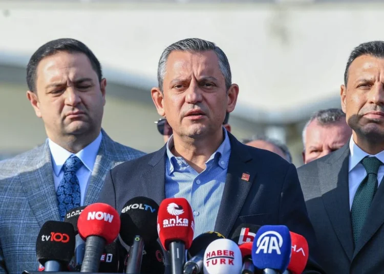 ‘Can Atalay'ı AYM'ye rağmen salmayanlar 9 IŞİD'liyi saldı!’ 1 ‘Can Atalay’ı AYM’ye rağmen salmayanlar 9 IŞİD’liyi saldı!’