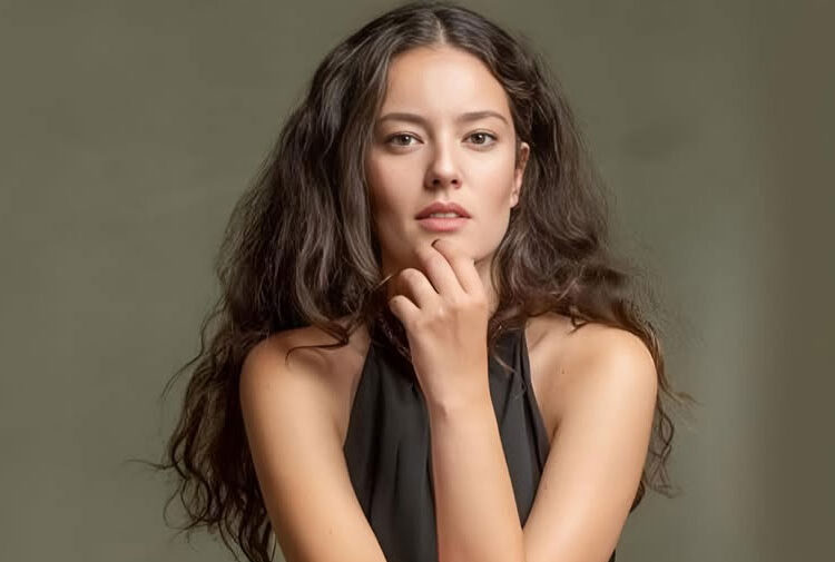 Oyuncu Pelin Akil: Hamileyken tuvalette beyaz sabun yiyordum 1 Oyuncu Pelin Akil: Hamileyken tuvalette beyaz sabun yiyordum