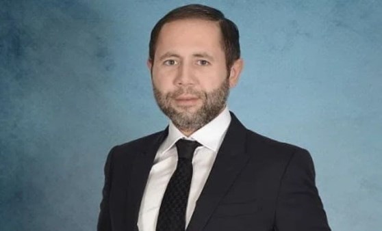 Uçakta küfürler savuran Özcan, tüm hisselerinden oldu: Petlas'tan yeni açıklama