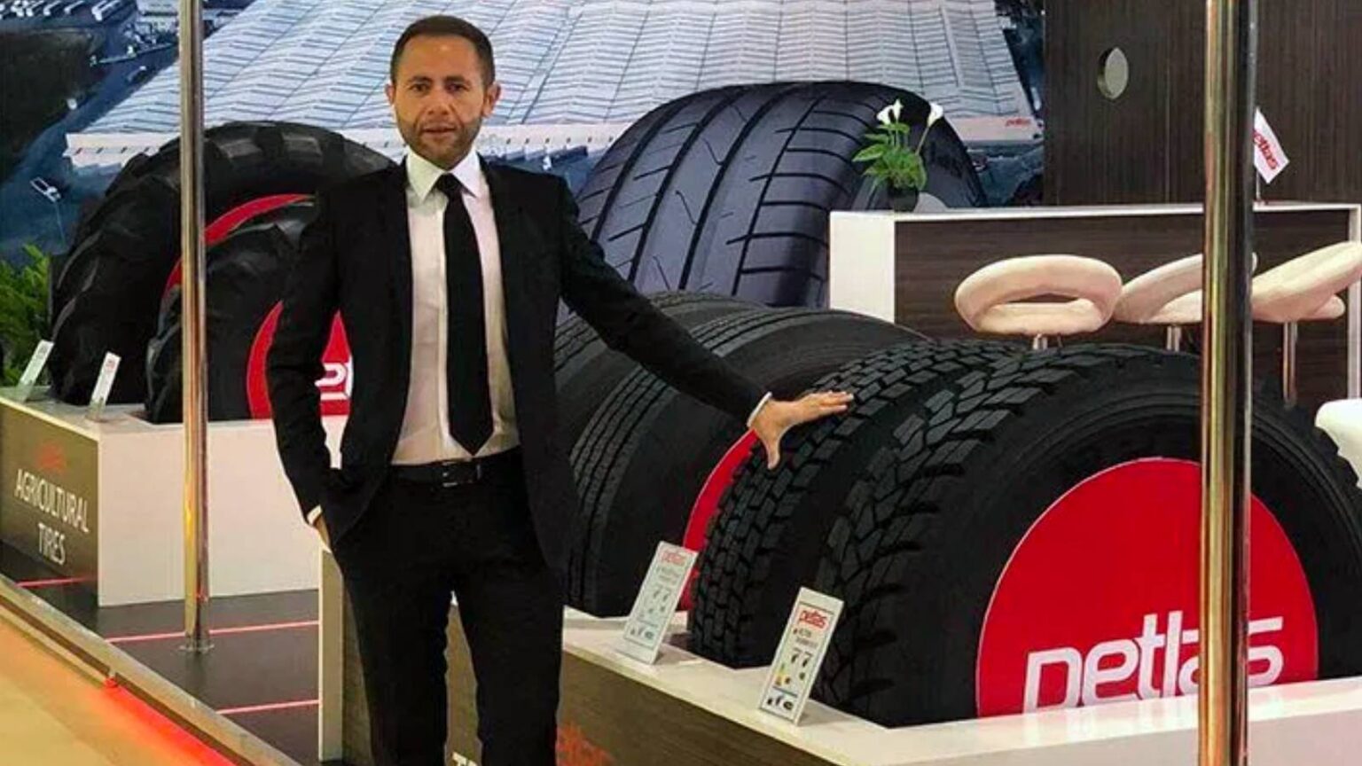 Uçakta küfürler savuran Özcan, tüm hisselerinden oldu: Petlas'tan yeni açıklama