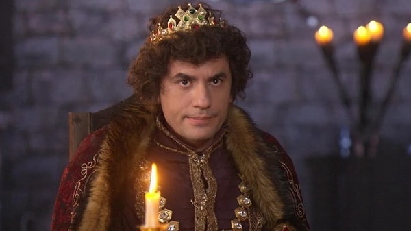 Oyuncu Giray Altınok parasız günlerini anlattı: Bağırarak ağladım