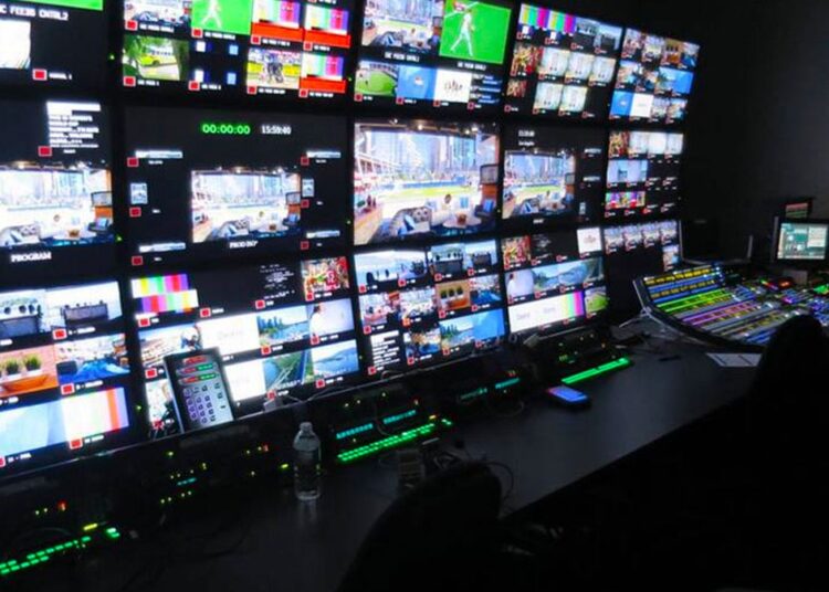 Osman Gökçek istedi, RTÜK Sözcü TV ve Halk TV'ye 'villa' cezası verdi 1 Osman Gökçek istedi, RTÜK Sözcü TV ve Halk TV’ye ‘villa’ cezası verdi