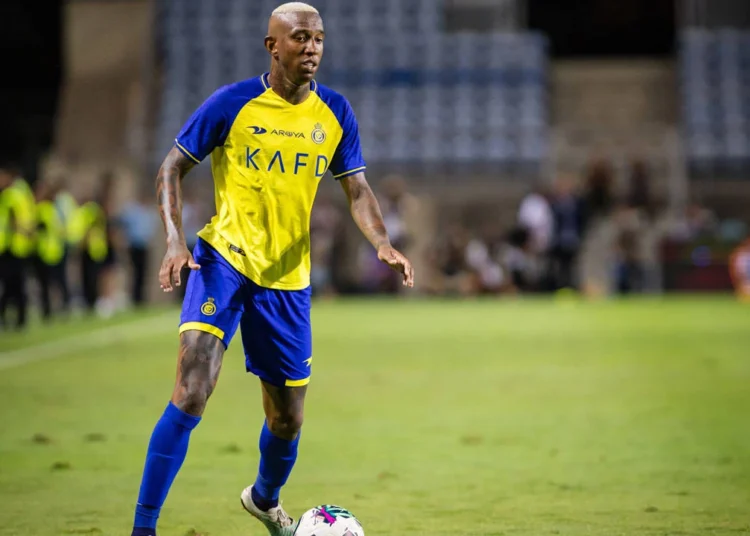 Talisca, Fenerbahçe’ya transfer olacağı iddialarını yalanladı