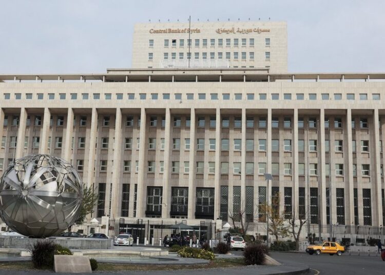 Şam’da sokağa çıkma yasağı sona erdi: ‘İşlerinize geri dönün’