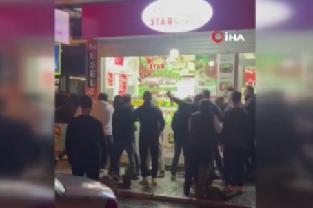 İki çiğ köftecide iki ayrı taciz olayı! 3 İki çiğ köftecide iki ayrı taciz olayı!