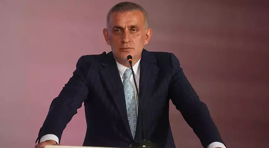 TFF Başkanı’ndan Dursun Özbek'e yanıt: Sınırları zorluyor! 2 TFF Başkanı’ndan Dursun Özbek'e yanıt: Sınırları zorluyor!