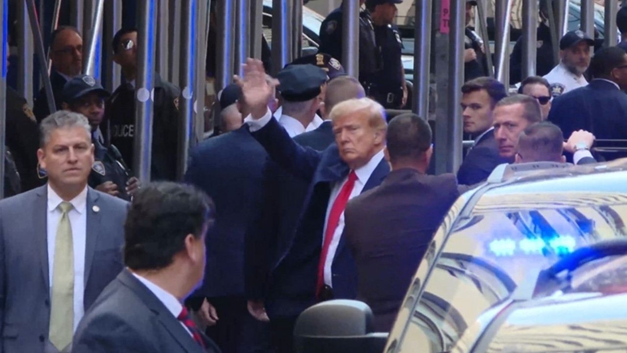 ABD Temyiz Mahkemesi onayladı! Trump 'tecavüz' suçundan 5 milyon dolar tazminat ödeyecek 3 ABD Temyiz Mahkemesi onayladı! Trump 'tecavüz' suçundan 5 milyon dolar tazminat ödeyecek