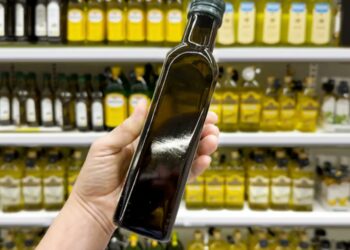 Zeytinyağı diye boya yedirmişler: 7 marka daha ifşa oldu