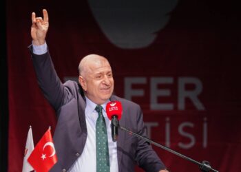 Ümit Özdağ’dan ‘Öcalan’ açıklaması: Kravat takıp Ankara sokaklarında dolaştırmamamız gerekir