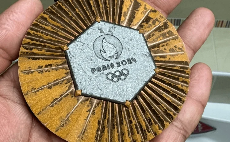 Olimpiyat skandalı: Madalyalar çürümeye başladı, sporcular iade ediyor