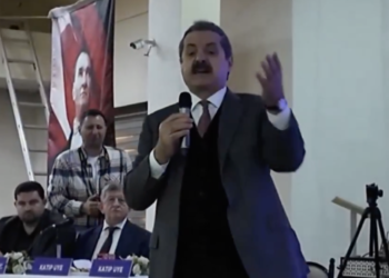 Faruk Çelik’ten HES’leri protesto edenlere: İsyan etmek mesleğiniz mi?