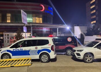 Hastane koridorunda kadın cinayeti!
