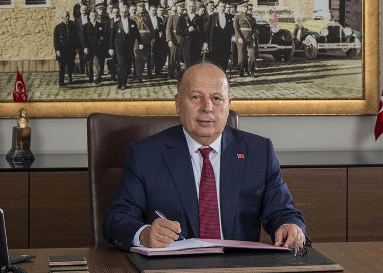 Erdoğan’ın partisine davet ettiği CHP’li başkan: ‘Nezaket içinde bizi karşıladı’