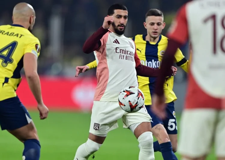 Kadıköy’de golsüz gece! Fenerbahçe ve Lyon beraberliğe razı oldu