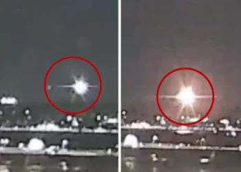 ABD’de facia! Yolcu uçağı ile askeri helikopter havada çarpıştı