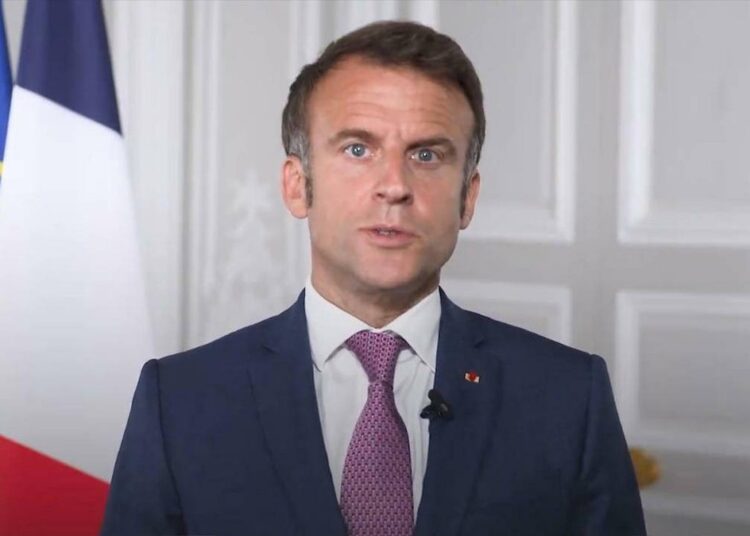 Fransa Cumhurbaşkanı Macron: 'Suriye’de Kürt savaşçılara sadık kalacağız' 1 Fransa Cumhurbaşkanı Macron: ‘Suriye’de Kürt savaşçılara sadık kalacağız’