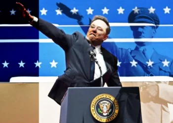 Elon Musk, Donald Trump’un yeni dönemini 'Nazi selamı' ile karşıladı 4 Elon Musk, Donald Trump’un yeni dönemini ‘Nazi selamı’ ile karşıladı