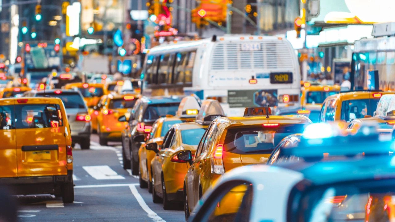 New York’a yoğun saatte aracıyla giren, 9 dolar ödeyecek