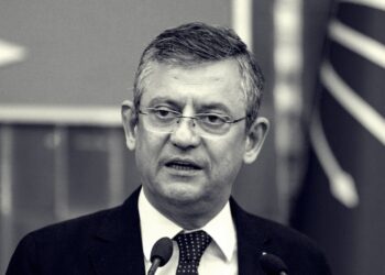 Hüsnü Yusuf Turabiç yazdı l CHP nereye?